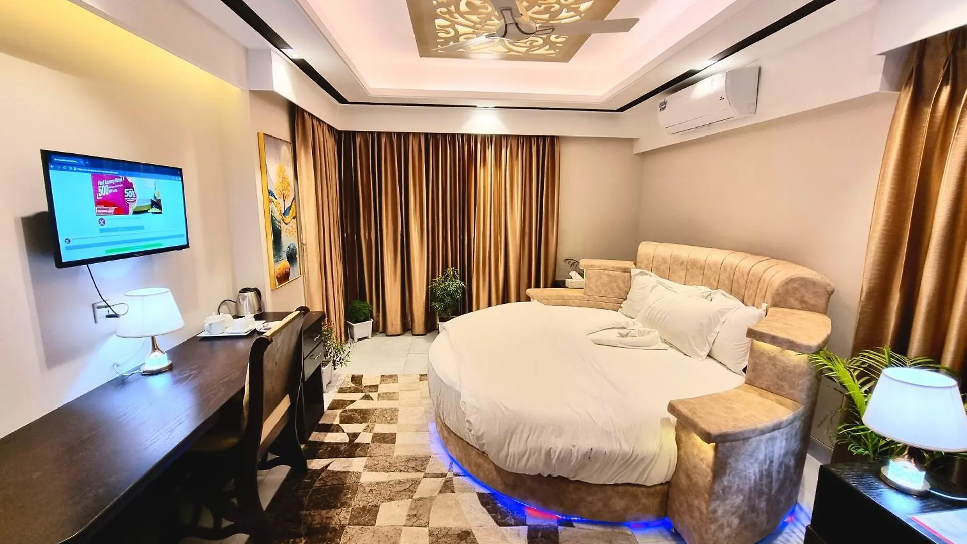 Xpressmall Hotel Near Dhaka Airport 3*,  بنغلاديش